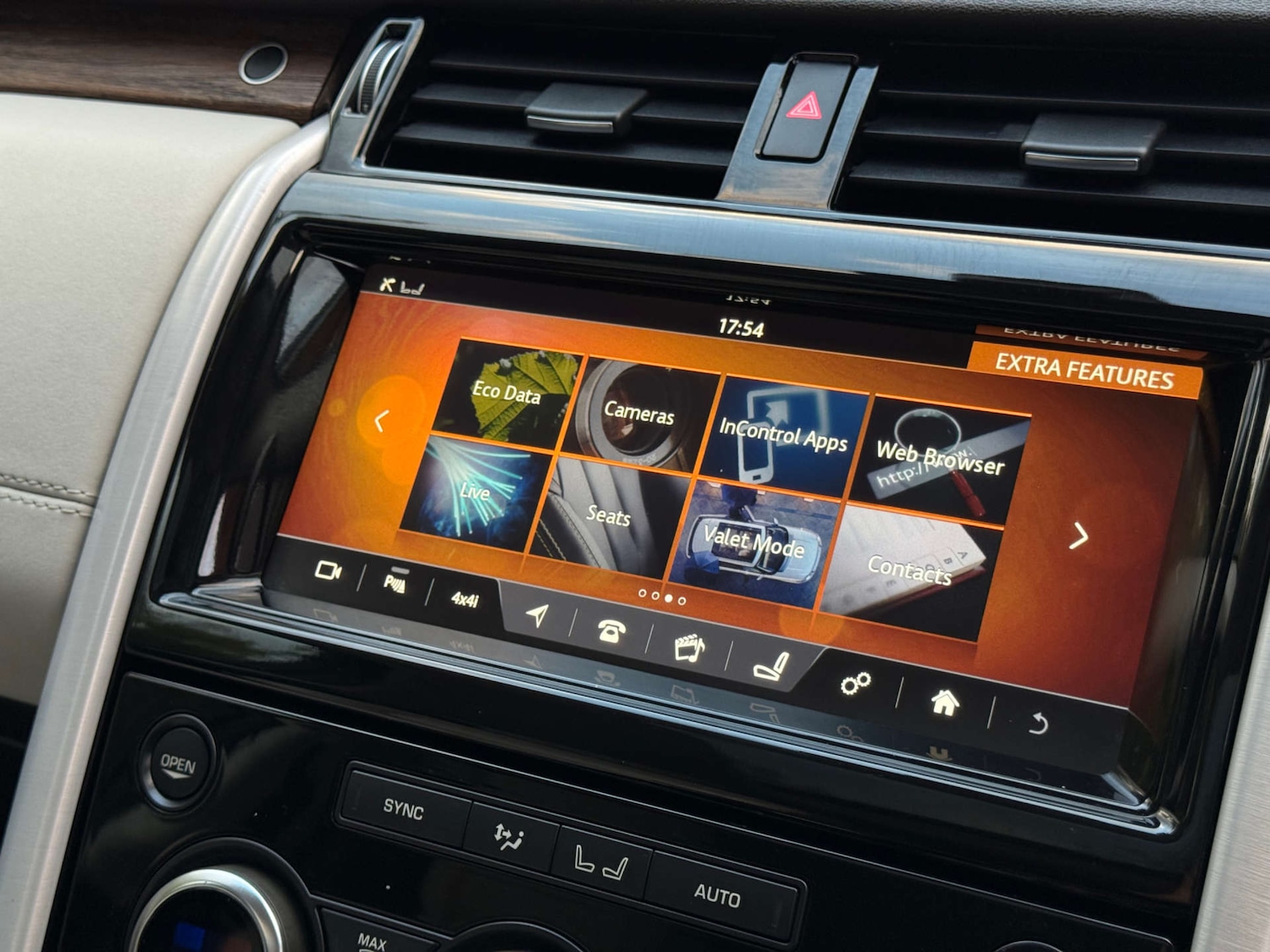 Used Land Rover Discovery 2017 for sale - 76601393: Photo 48