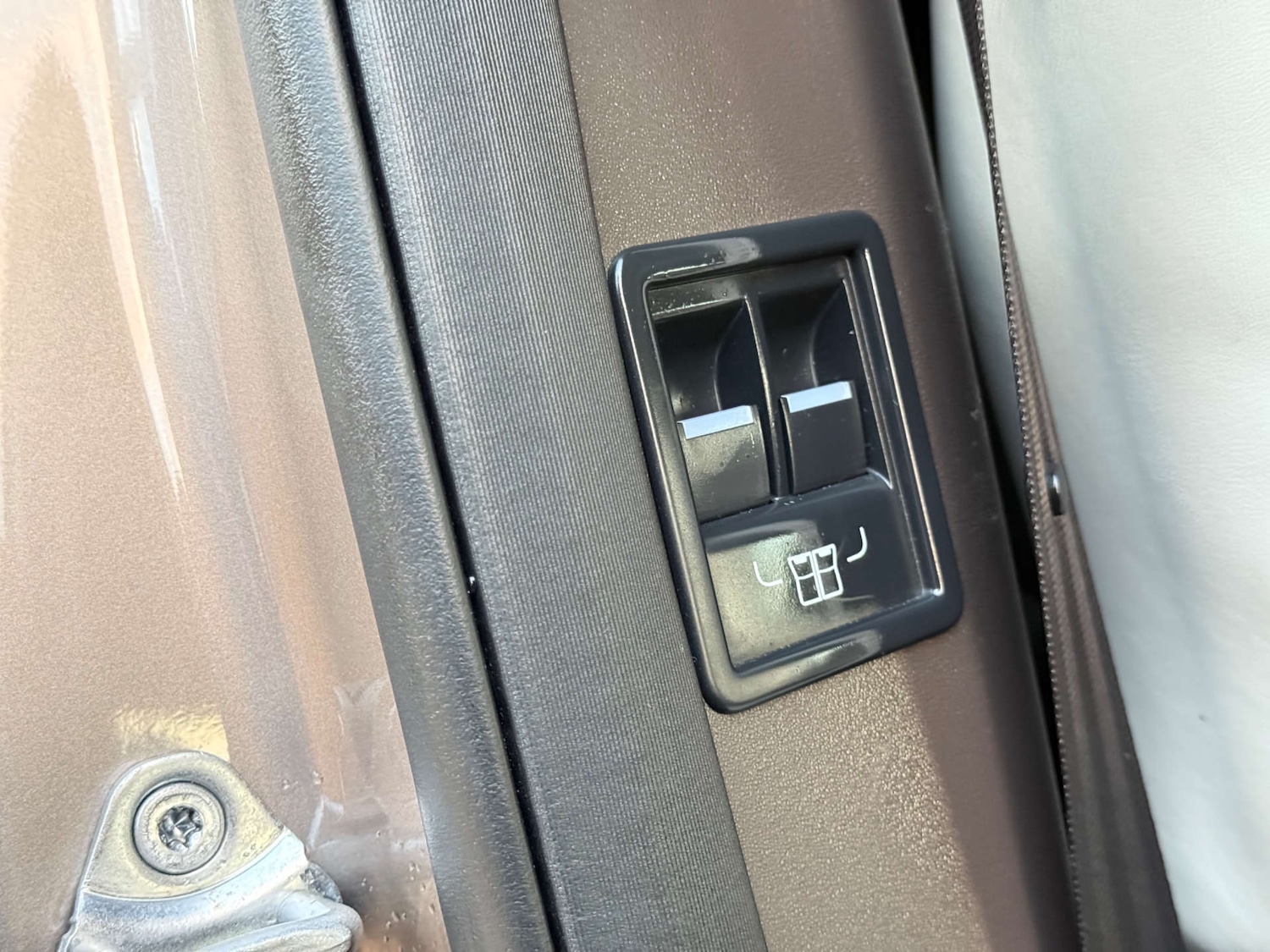 Used Land Rover Discovery 2017 for sale - 76601393: Photo 66