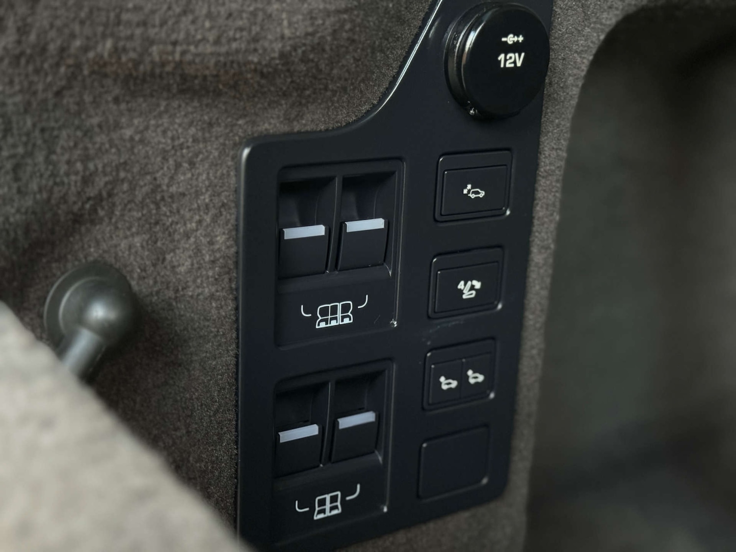 Used Land Rover Discovery 2017 for sale - 76601393: Photo 71