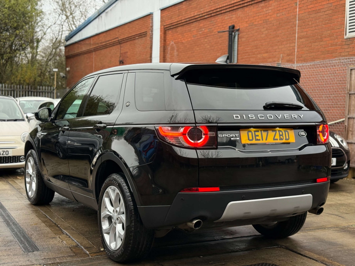 Used Land Rover Discovery Sport 2017 for sale - 76711699: Photo 17