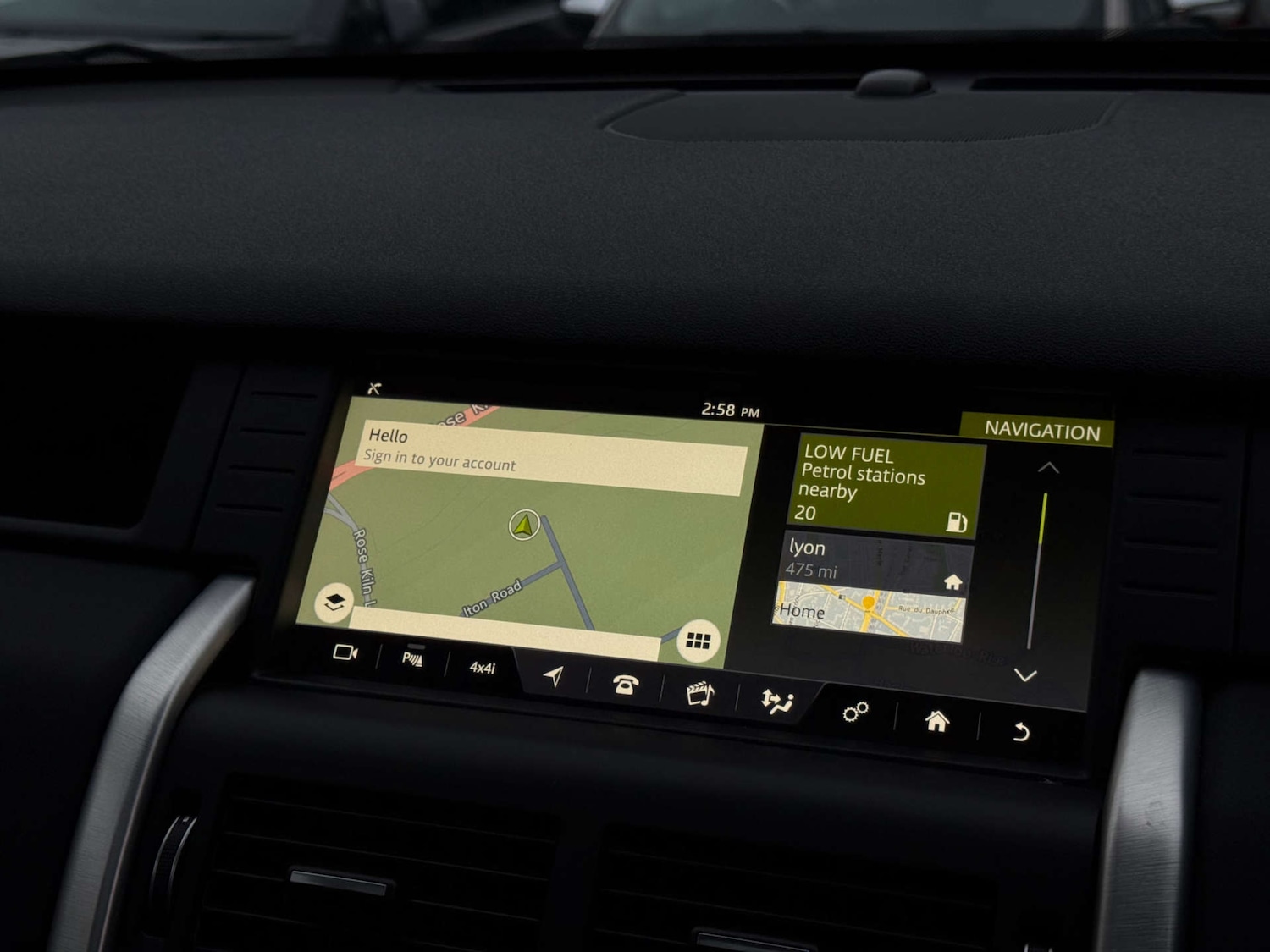 Used Land Rover Discovery Sport 2017 for sale - 76711699: Photo 34