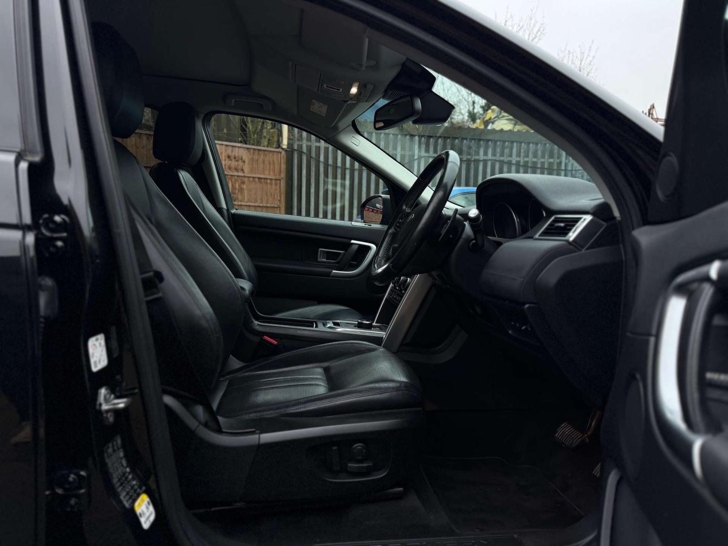 Used Land Rover Discovery Sport 2017 for sale - 76711699: Photo 43