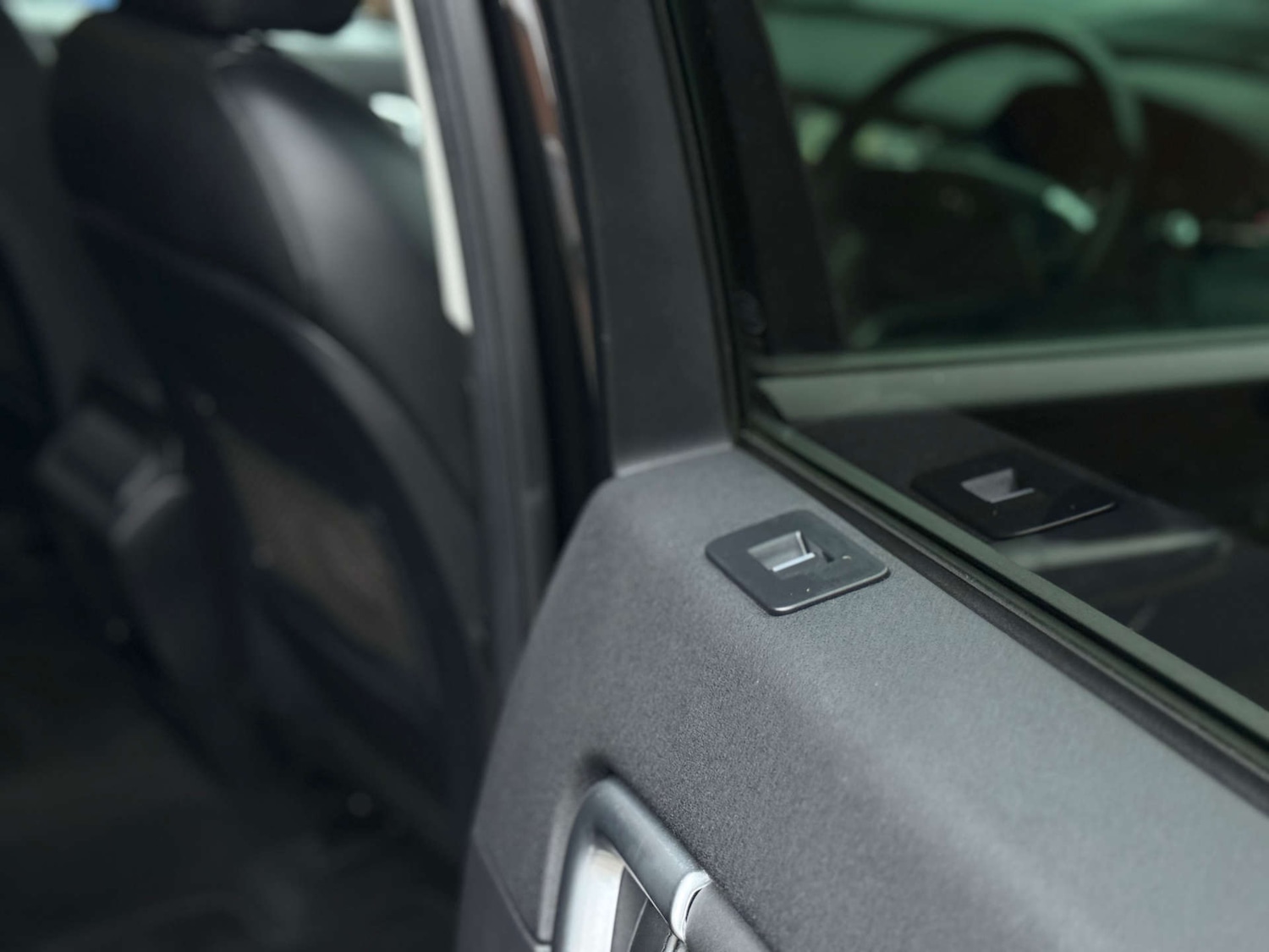 Used Land Rover Discovery Sport 2017 for sale - 76711699: Photo 47