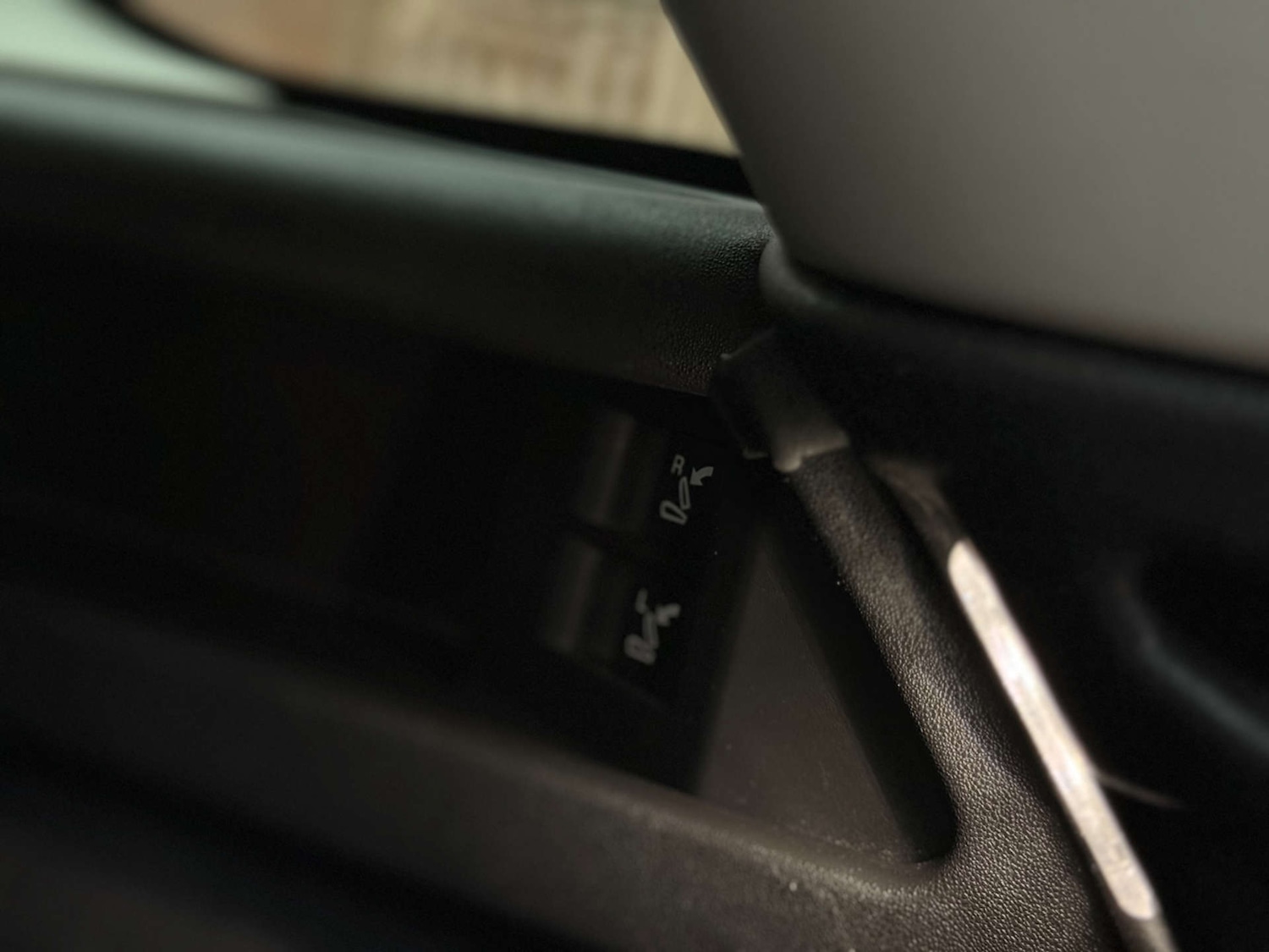 Used Land Rover Discovery Sport 2017 for sale - 76711699: Photo 53