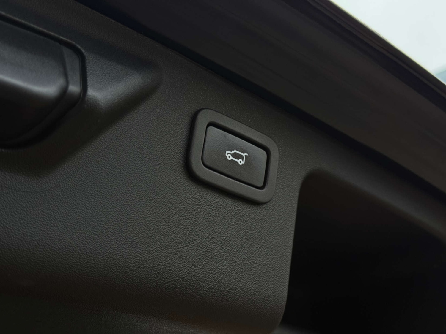 Used Land Rover Discovery Sport 2017 for sale - 76711699: Photo 55