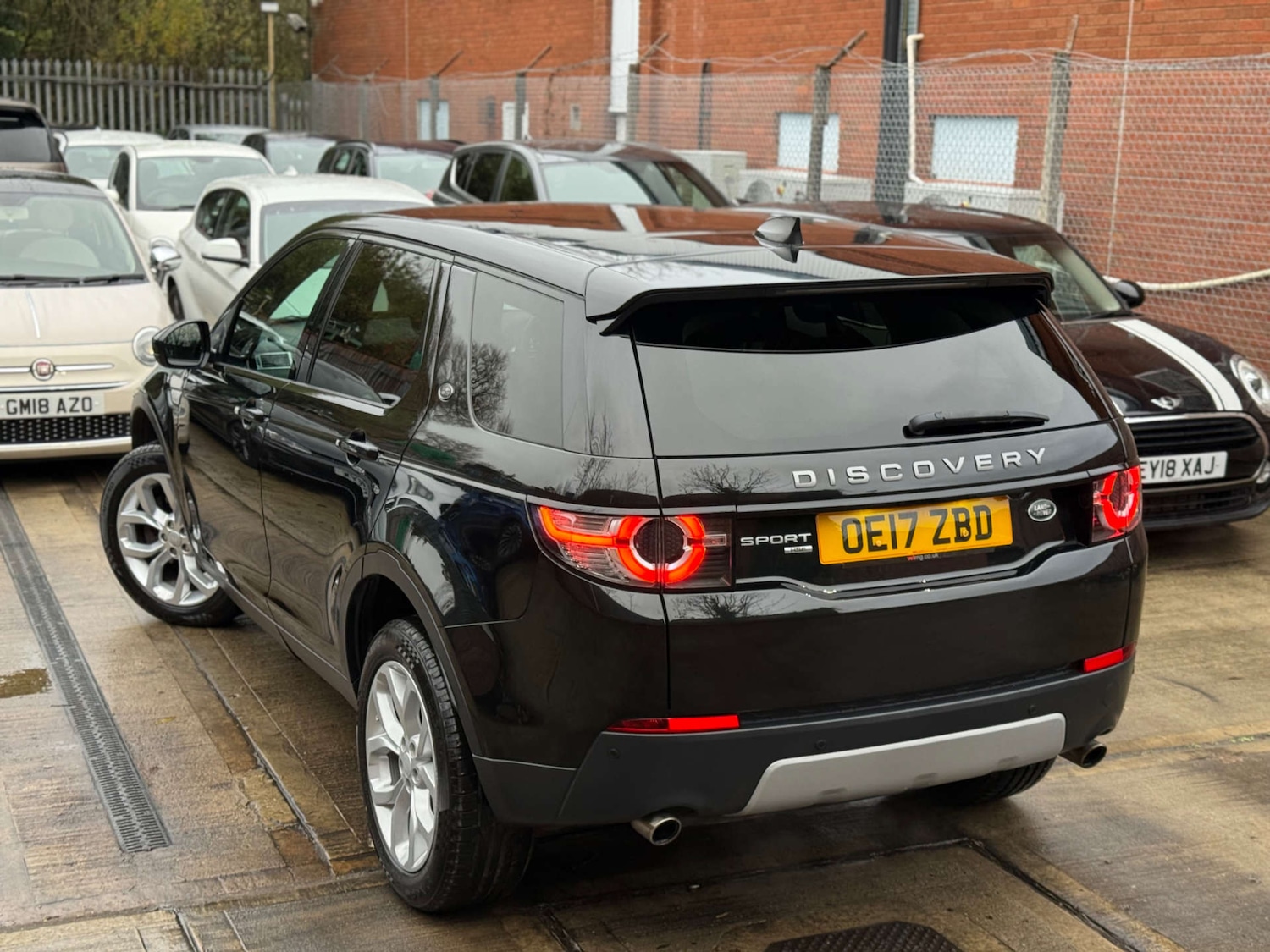 Used Land Rover Discovery Sport 2017 for sale - 76711699: Photo 6