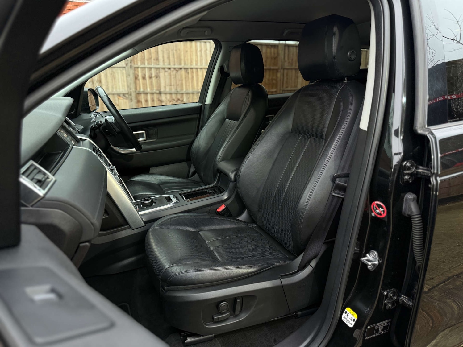 Used Land Rover Discovery Sport 2017 for sale - 76711699: Photo 61