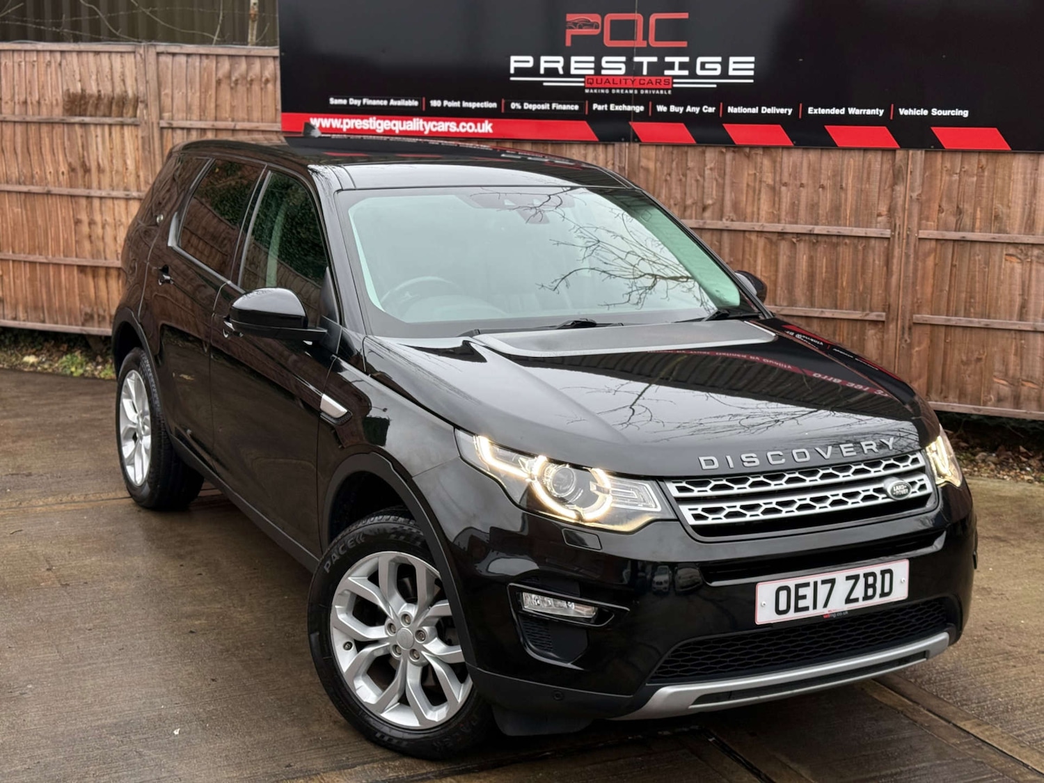 Used Land Rover Discovery Sport 2017 for sale - 76711699: Photo 7