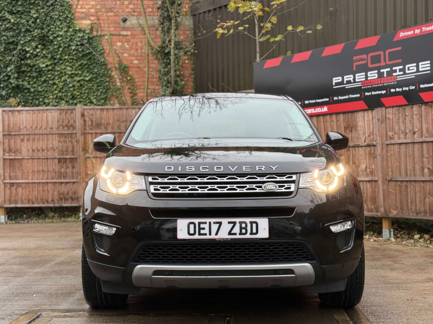 Used Land Rover Discovery Sport 2017 for sale - 76711699: Photo 9