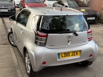 Used Toyota IQ 2010 for sale - 79641838: Photo