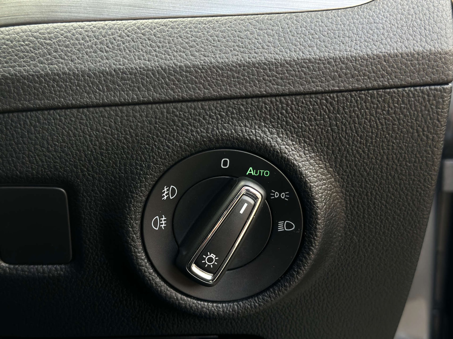 Used Skoda Superb 2023 for sale - 77888834: Photo 18