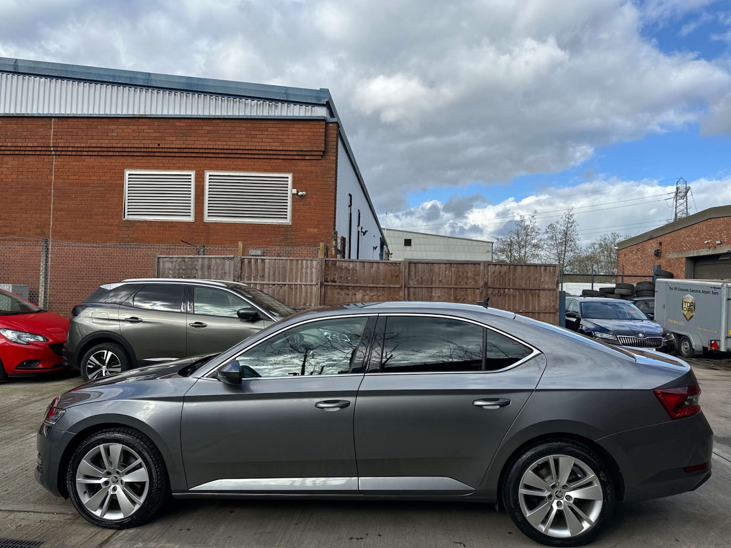 Used Skoda Superb 2023 for sale - 77888834: Photo 8