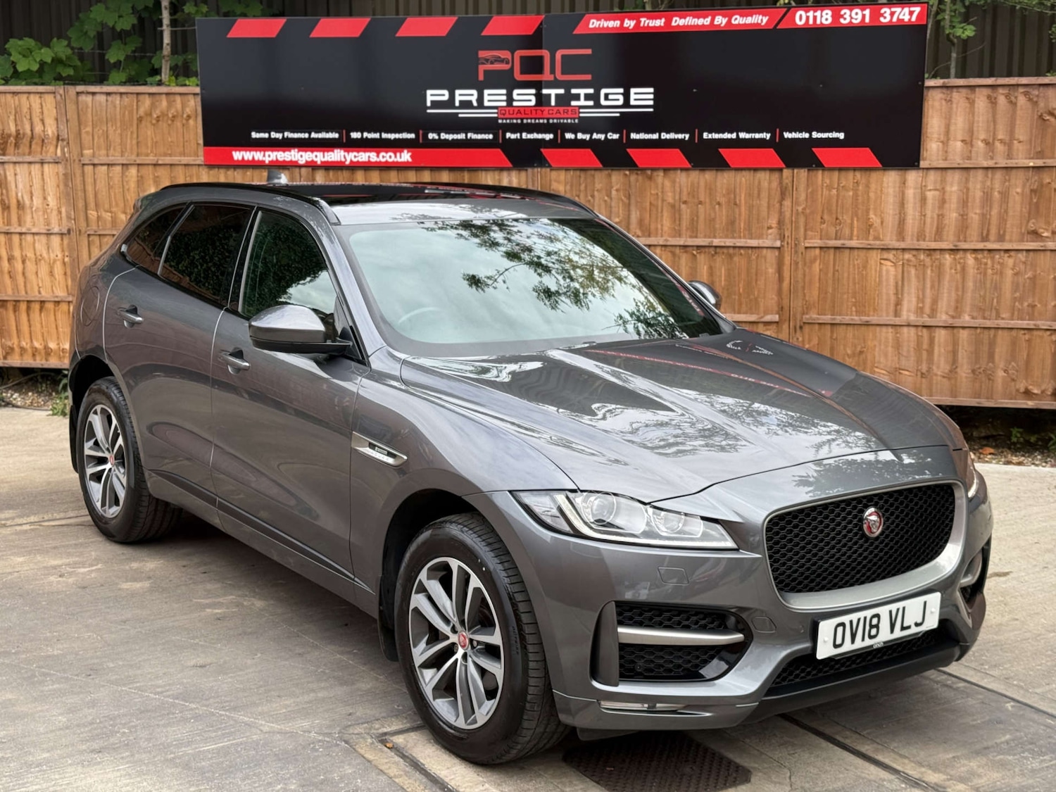 Used Jaguar F-Pace 2018 for sale - 77033678: Photo 11