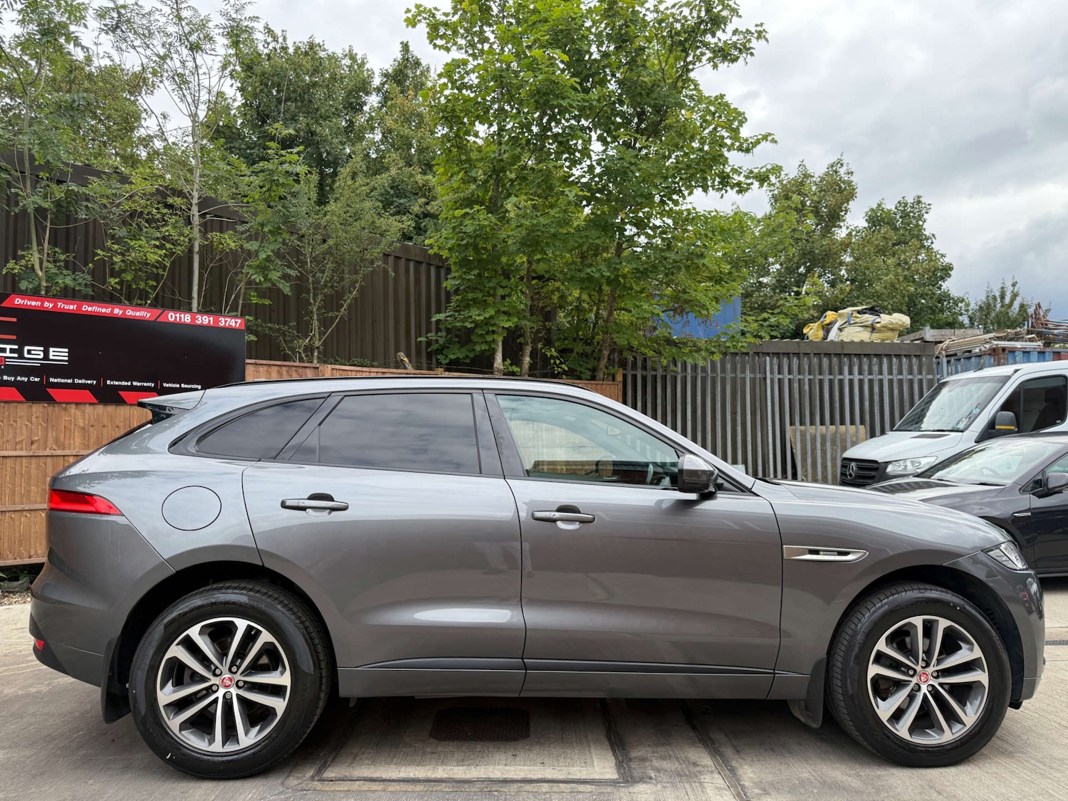 Used Jaguar F-Pace 2018 for sale - 77033678: Photo 18