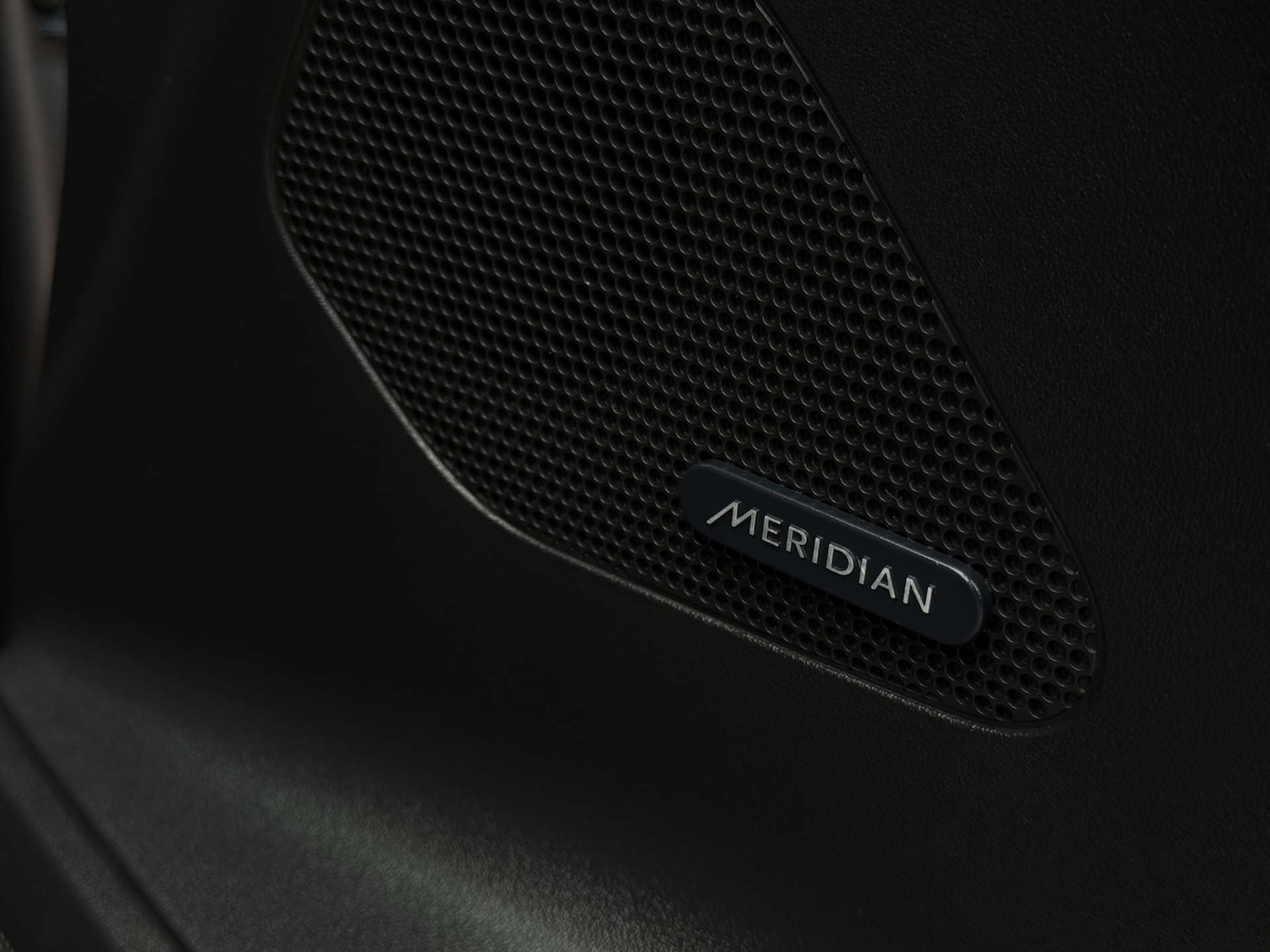 Used Jaguar F-Pace 2018 for sale - 77033678: Photo 29