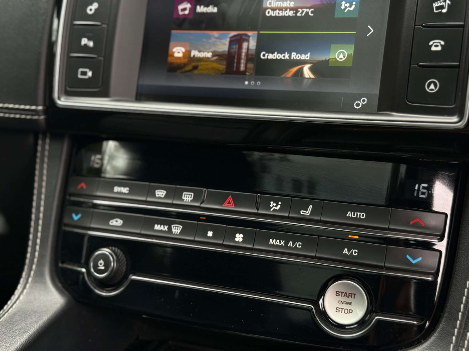 Used Jaguar F-Pace 2018 for sale - 77033678: Photo 44