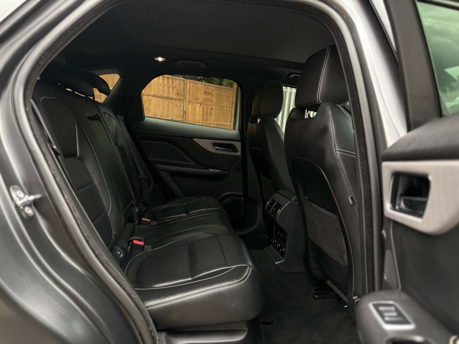 Used Jaguar F-Pace 2018 for sale - 77033678: Photo 53