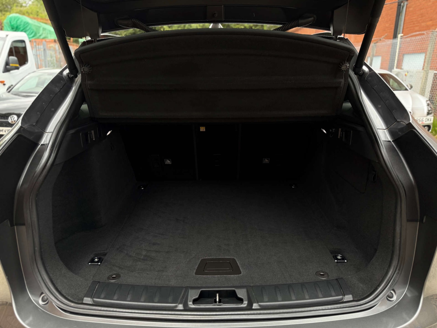 Used Jaguar F-Pace 2018 for sale - 77033678: Photo 57