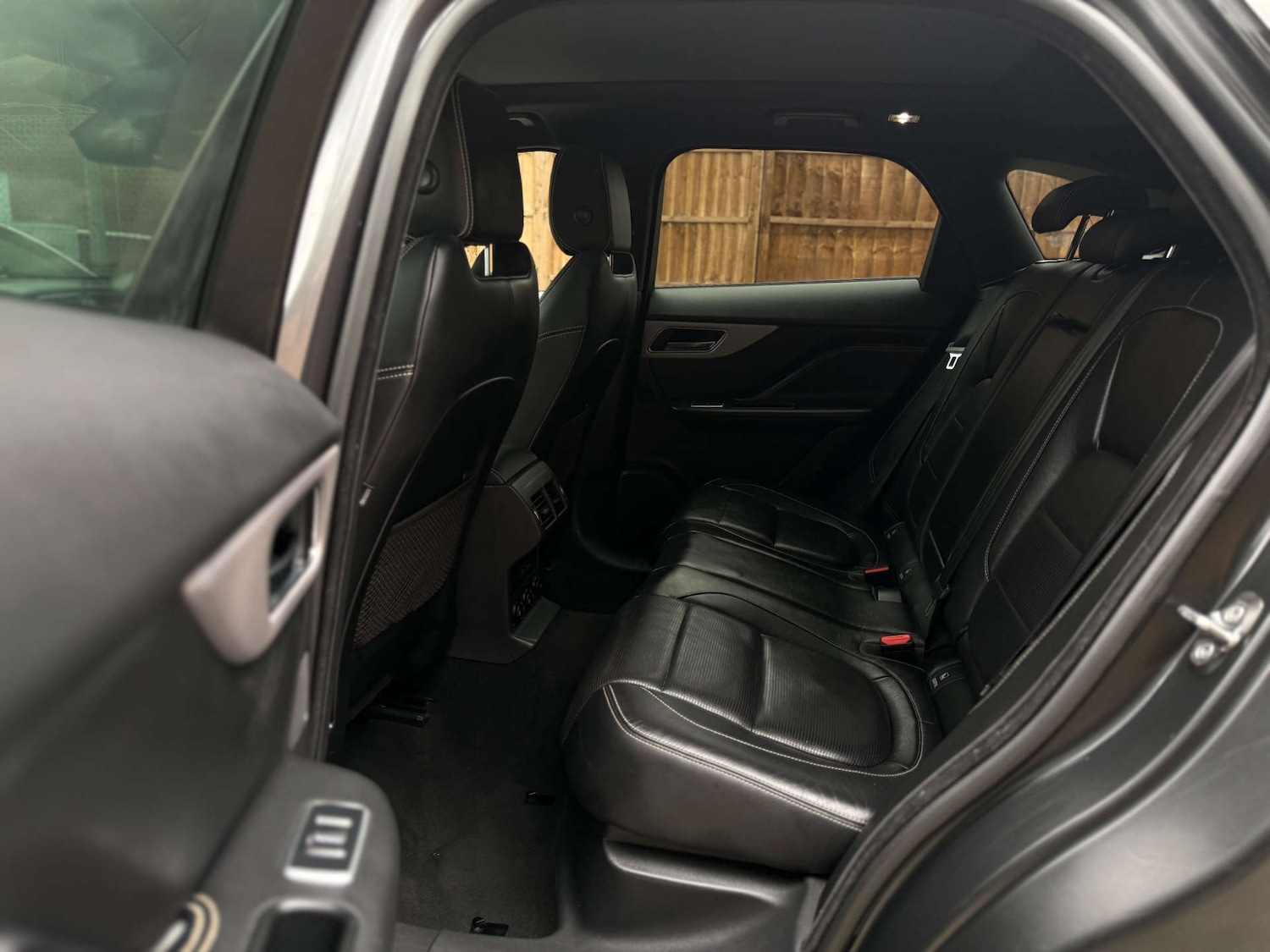 Used Jaguar F-Pace 2018 for sale - 77033678: Photo 61