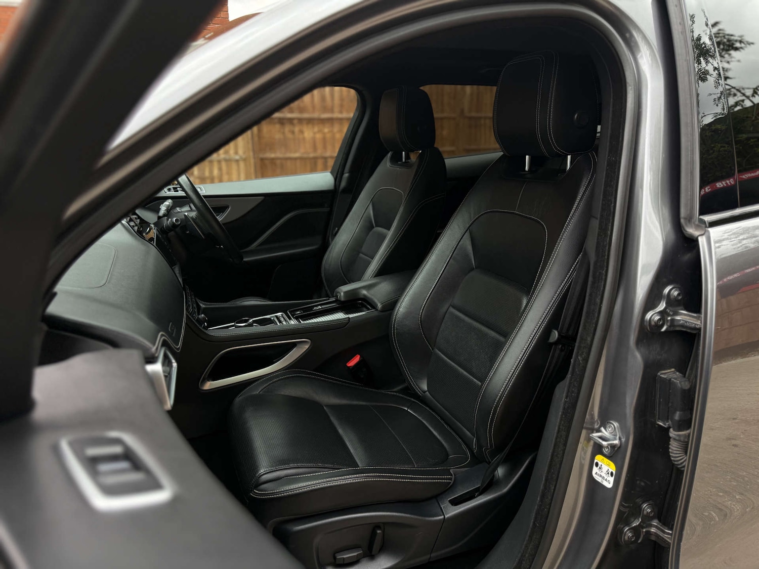 Used Jaguar F-Pace 2018 for sale - 77033678: Photo 63