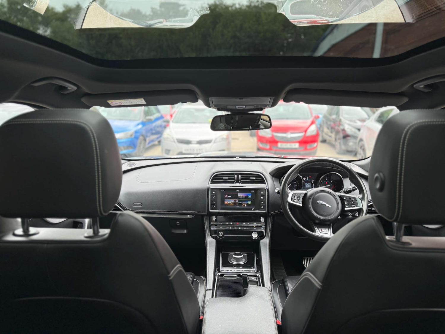 Used Jaguar F-Pace 2018 for sale - 77033678: Photo 70