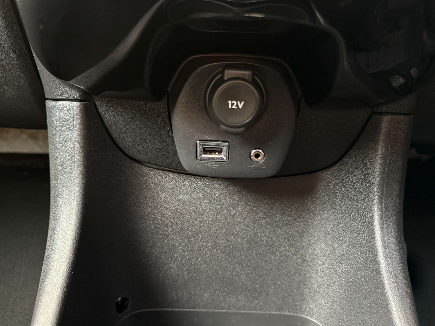 Used Toyota AYGO 2018 for sale - 76611732: Photo 27