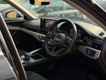 Used Audi A4 2022 for sale - 79143778: Photo