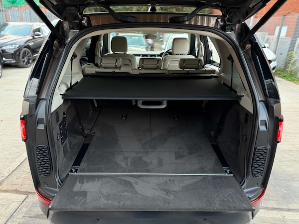 Used Land Rover Discovery 2017 for sale - 75016552: Photo 72