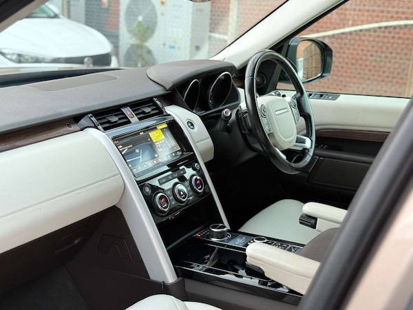 Used Land Rover Discovery 2017 for sale - 75016552: Photo 84