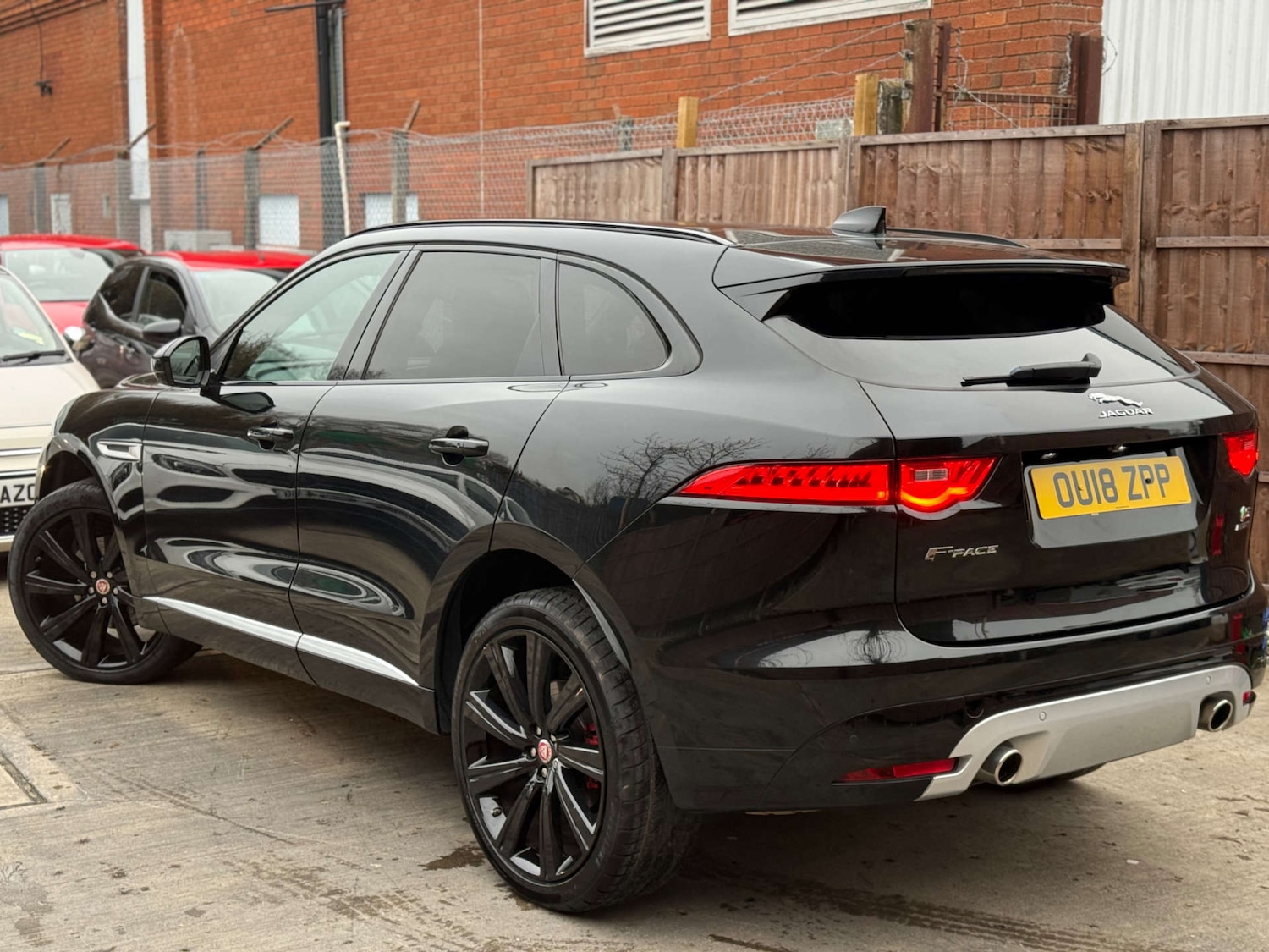 Used Jaguar F-Pace 2018 for sale - 77818832: Photo 11