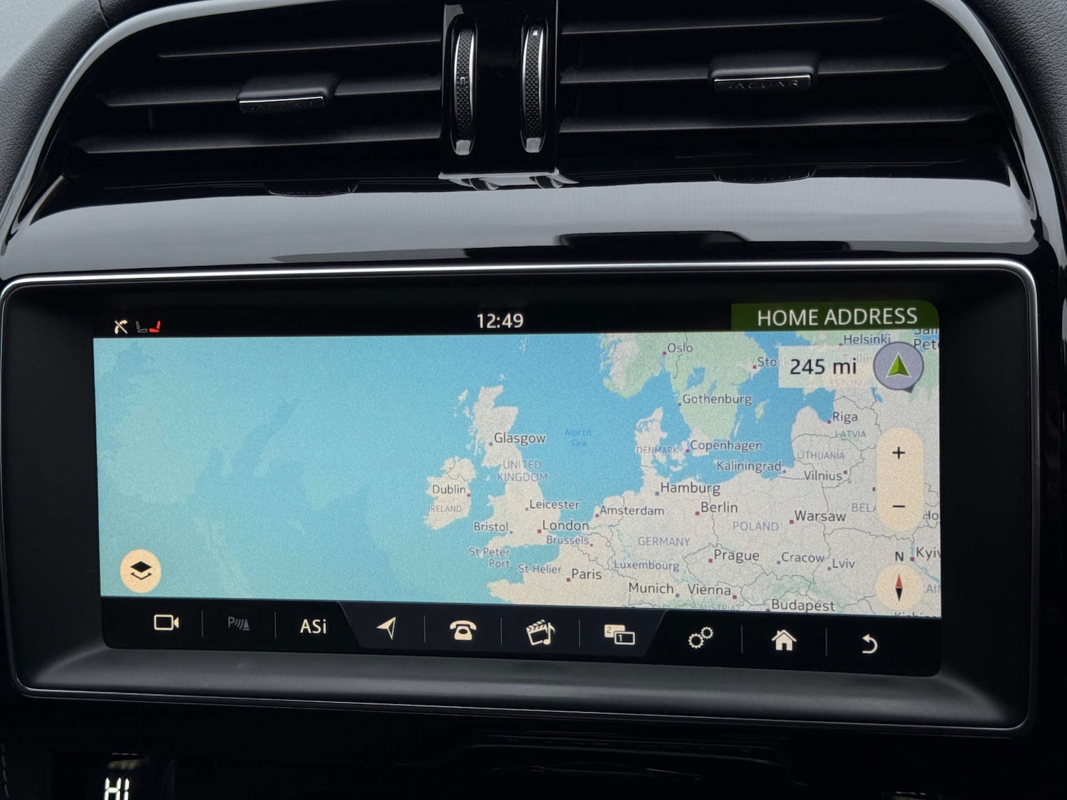 Used Jaguar F-Pace 2018 for sale - 77818832: Photo 33