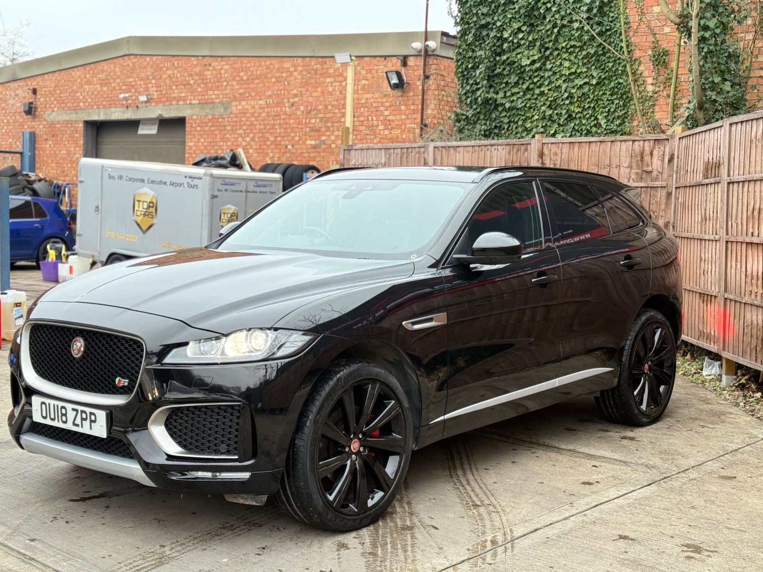 Used Jaguar F-Pace 2018 for sale - 77818832: Photo 8