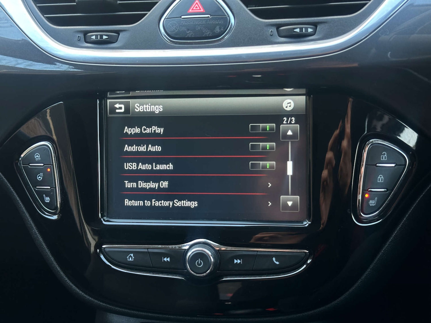 Used Vauxhall Corsa 2016 for sale - 77833234: Photo 2