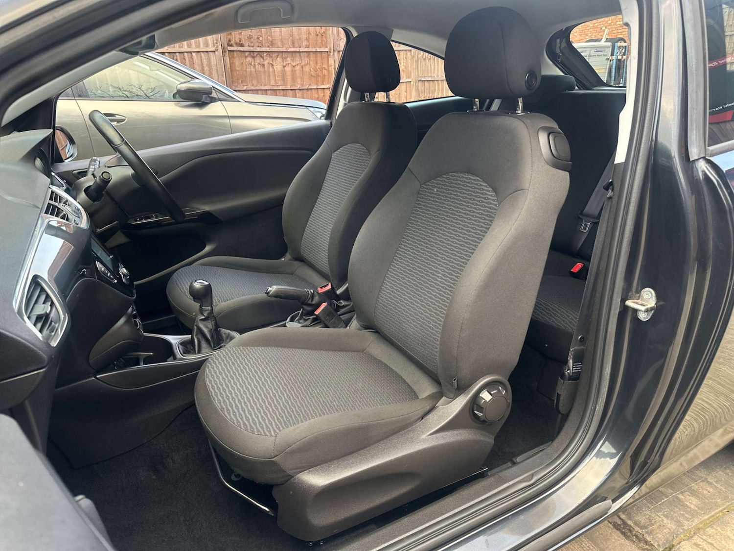 Used Vauxhall Corsa 2016 for sale - 77833234: Photo 31