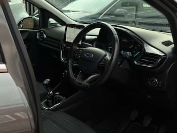 Used Ford Fiesta 2017 for sale - 79580339: Photo