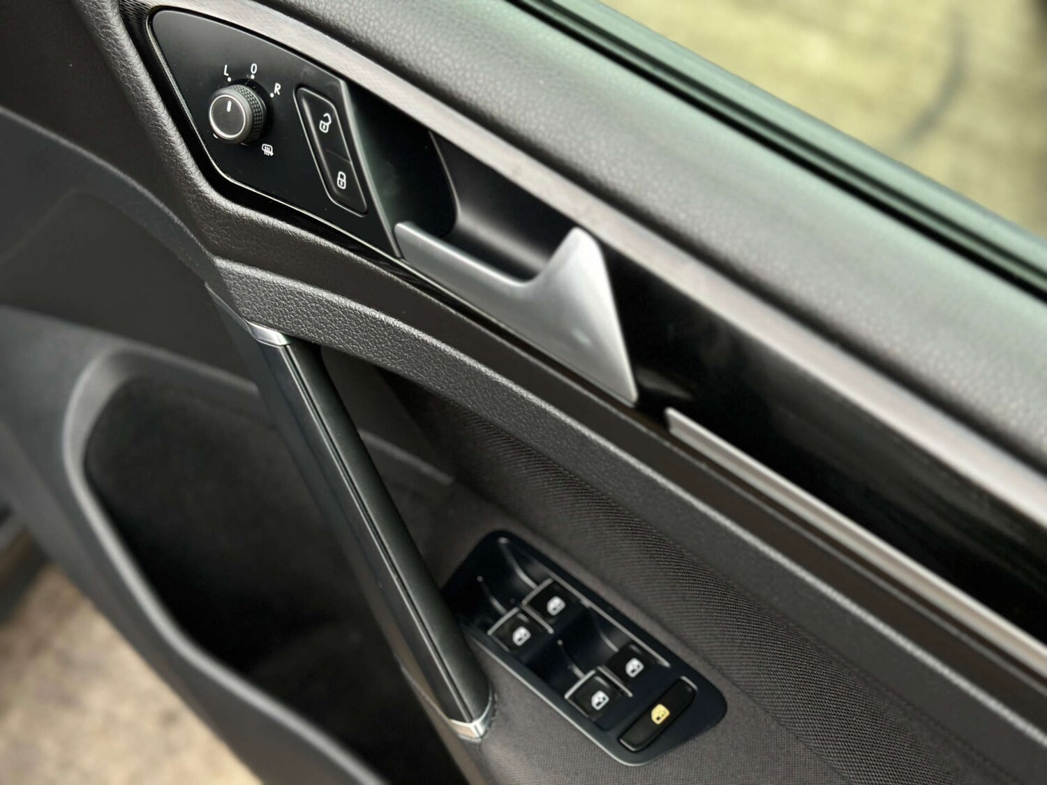 Used Volkswagen Golf 2016 for sale - 76544307: Photo 14