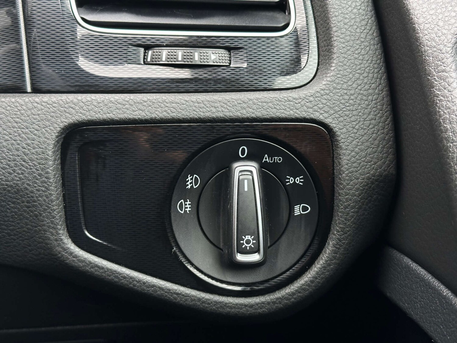 Used Volkswagen Golf 2016 for sale - 76544307: Photo 16