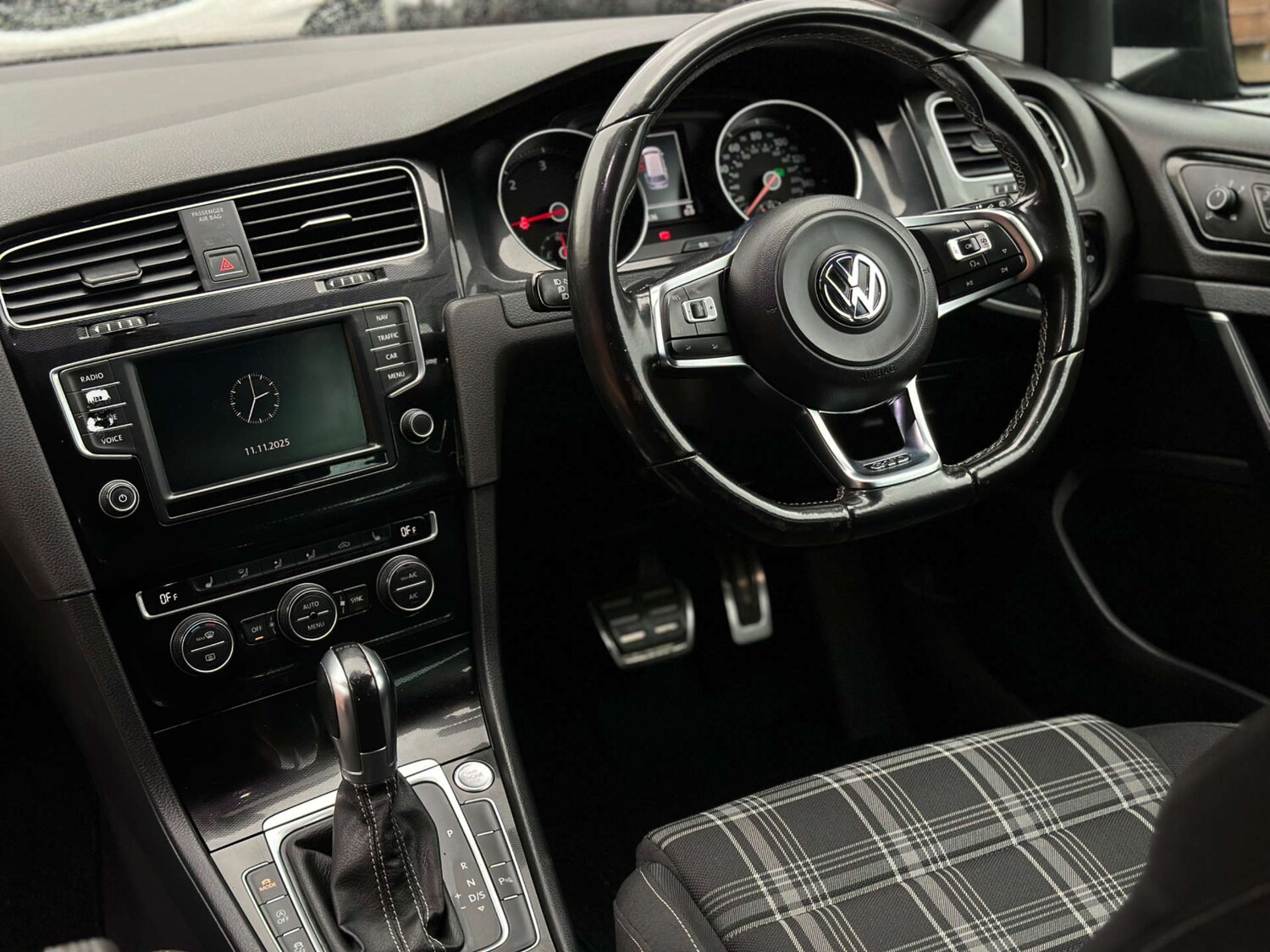 Used Volkswagen Golf 2016 for sale - 76544307: Photo 38