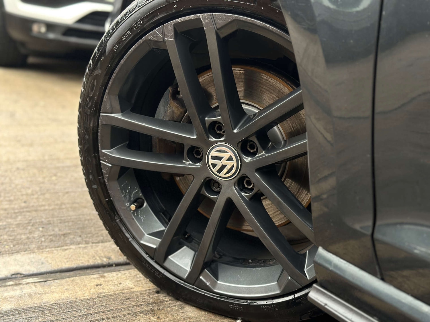 Used Volkswagen Golf 2016 for sale - 76544307: Photo 40