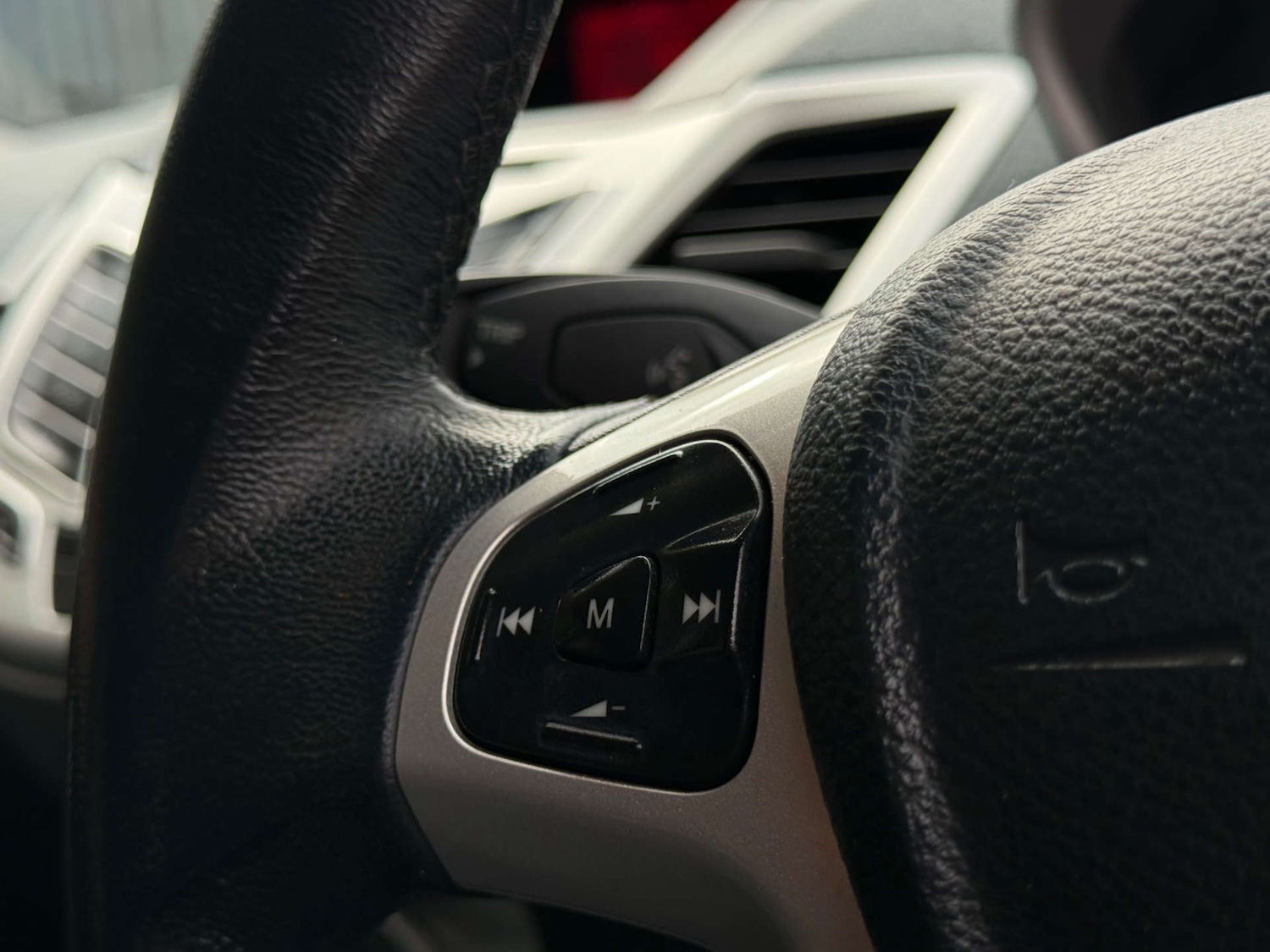 Used Ford Fiesta 2009 for sale - 76115785: Photo 22