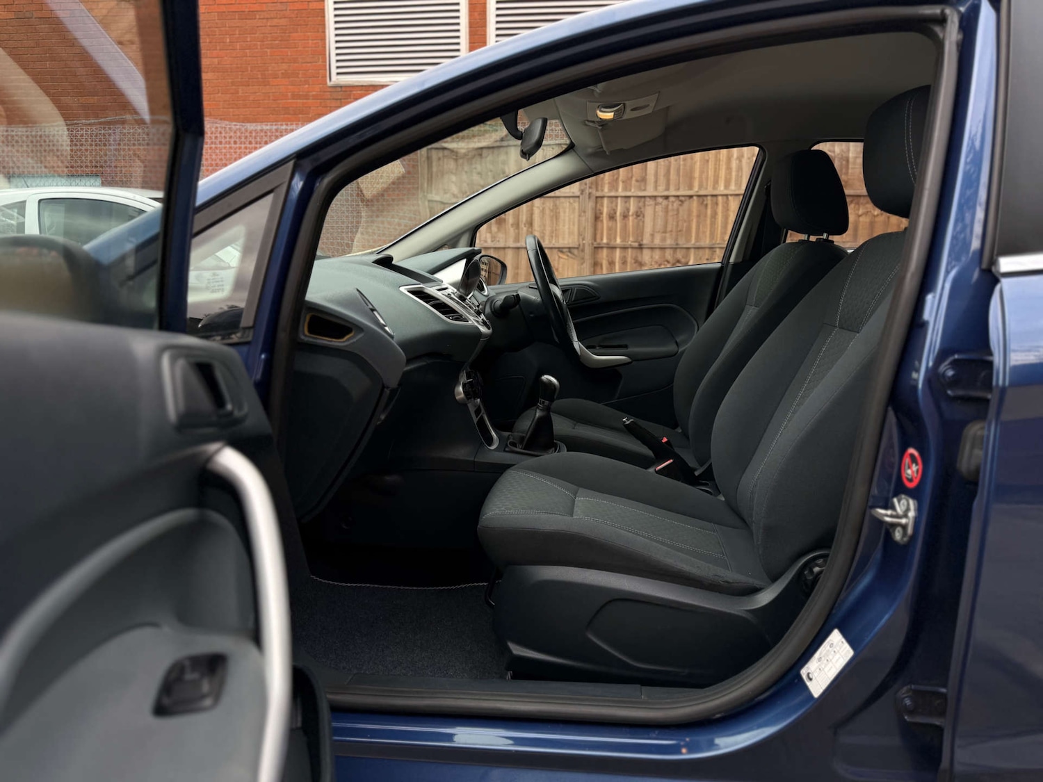 Used Ford Fiesta 2009 for sale - 76115785: Photo 38