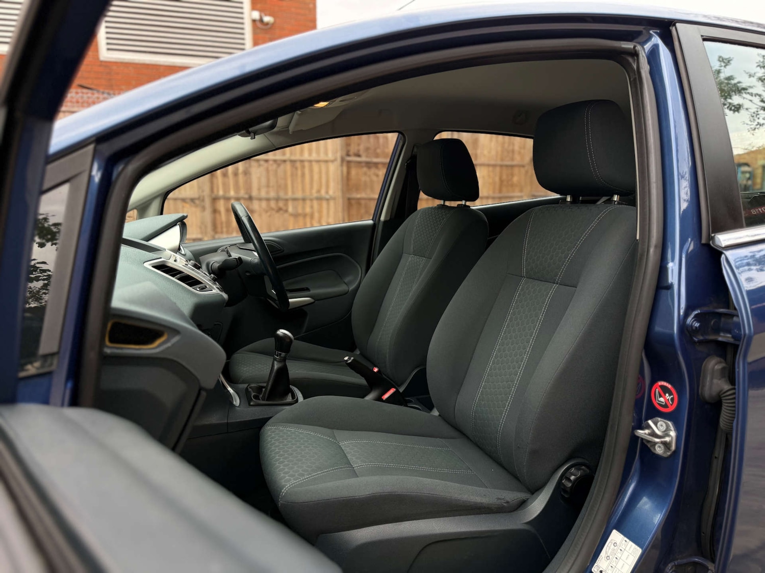 Used Ford Fiesta 2009 for sale - 76115785: Photo 39