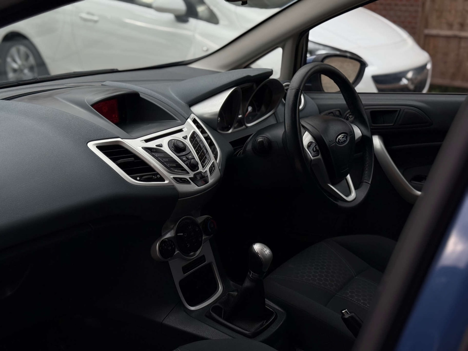 Used Ford Fiesta 2009 for sale - 76115785: Photo 40