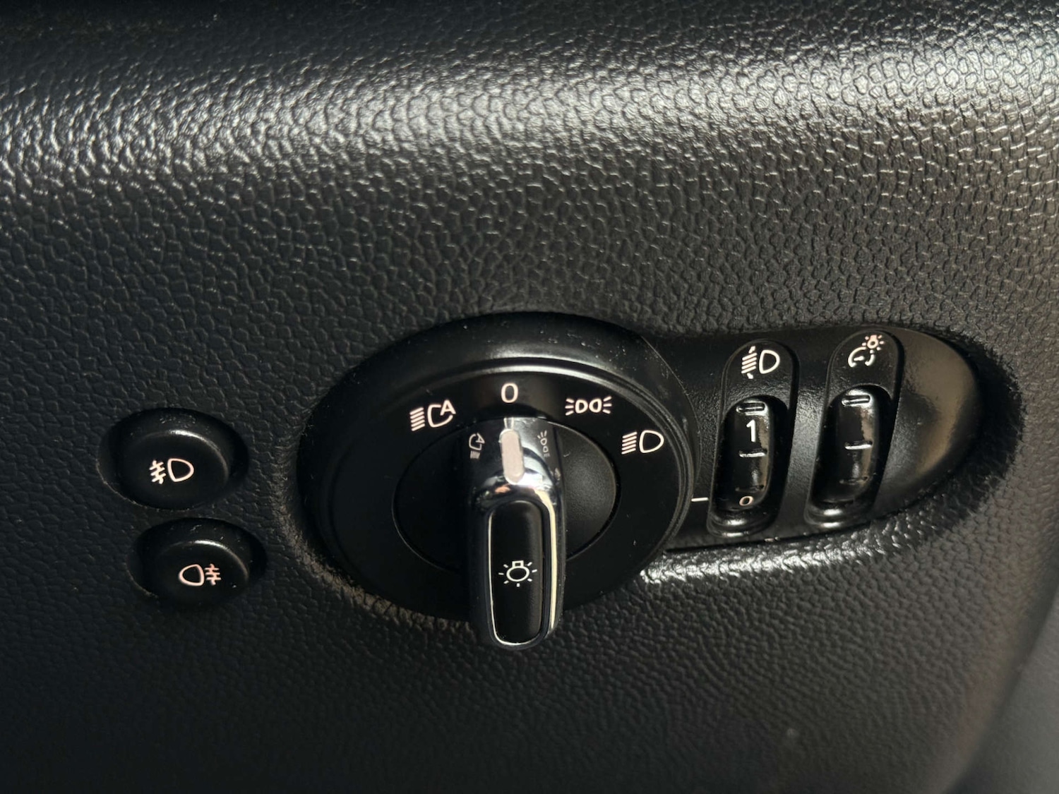 Used MINI Hatch 2018 for sale - 77127346: Photo 23