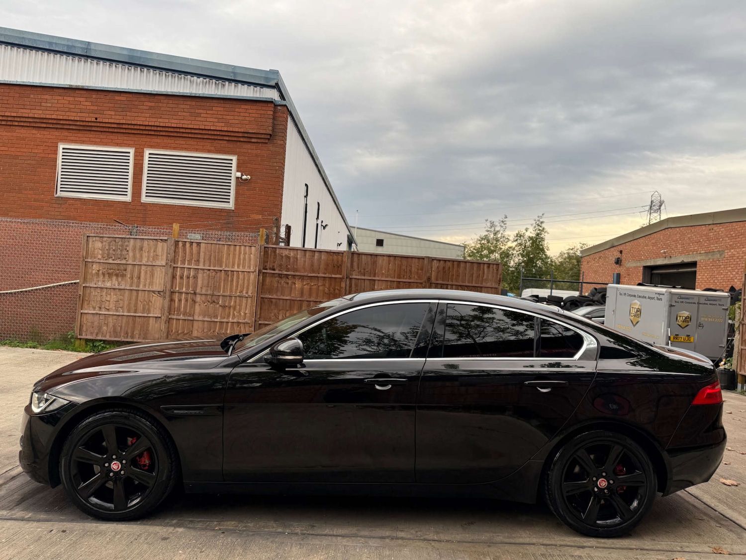 Used Jaguar XE 2015 for sale - 75933687: Photo 13