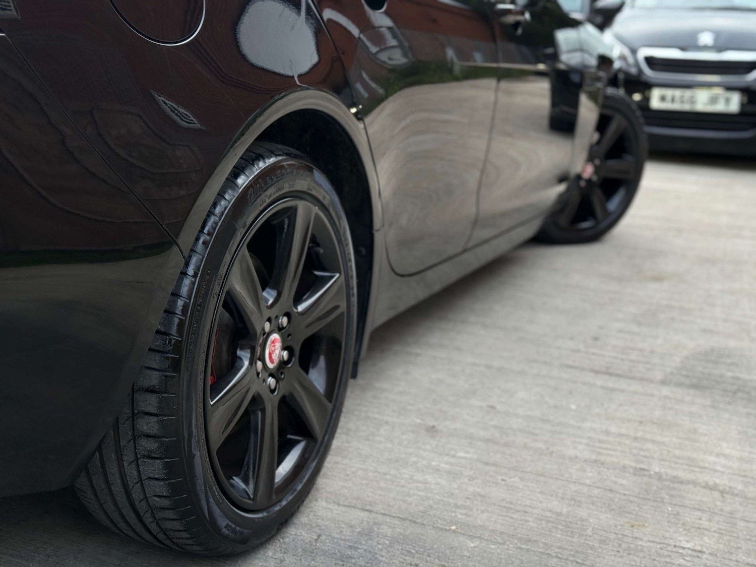 Used Jaguar XE 2015 for sale - 75933687: Photo 56