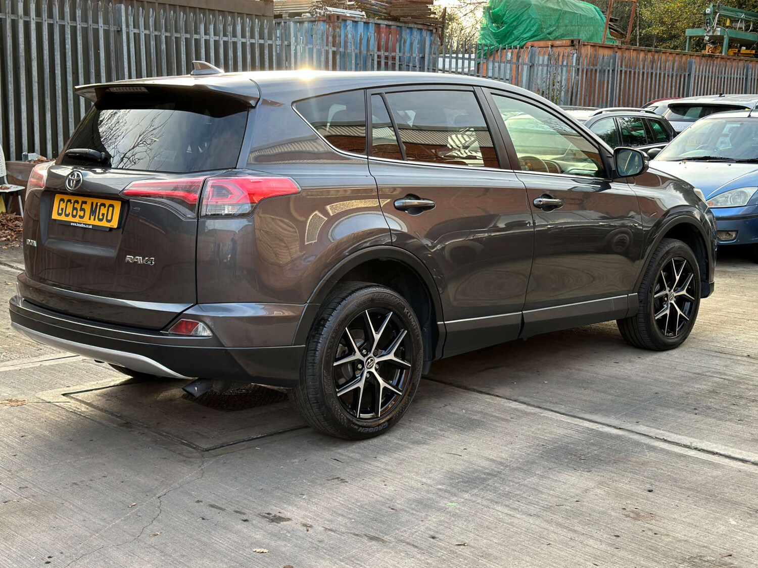 Used Toyota RAV4 2016 for sale - 76437880: Photo 11