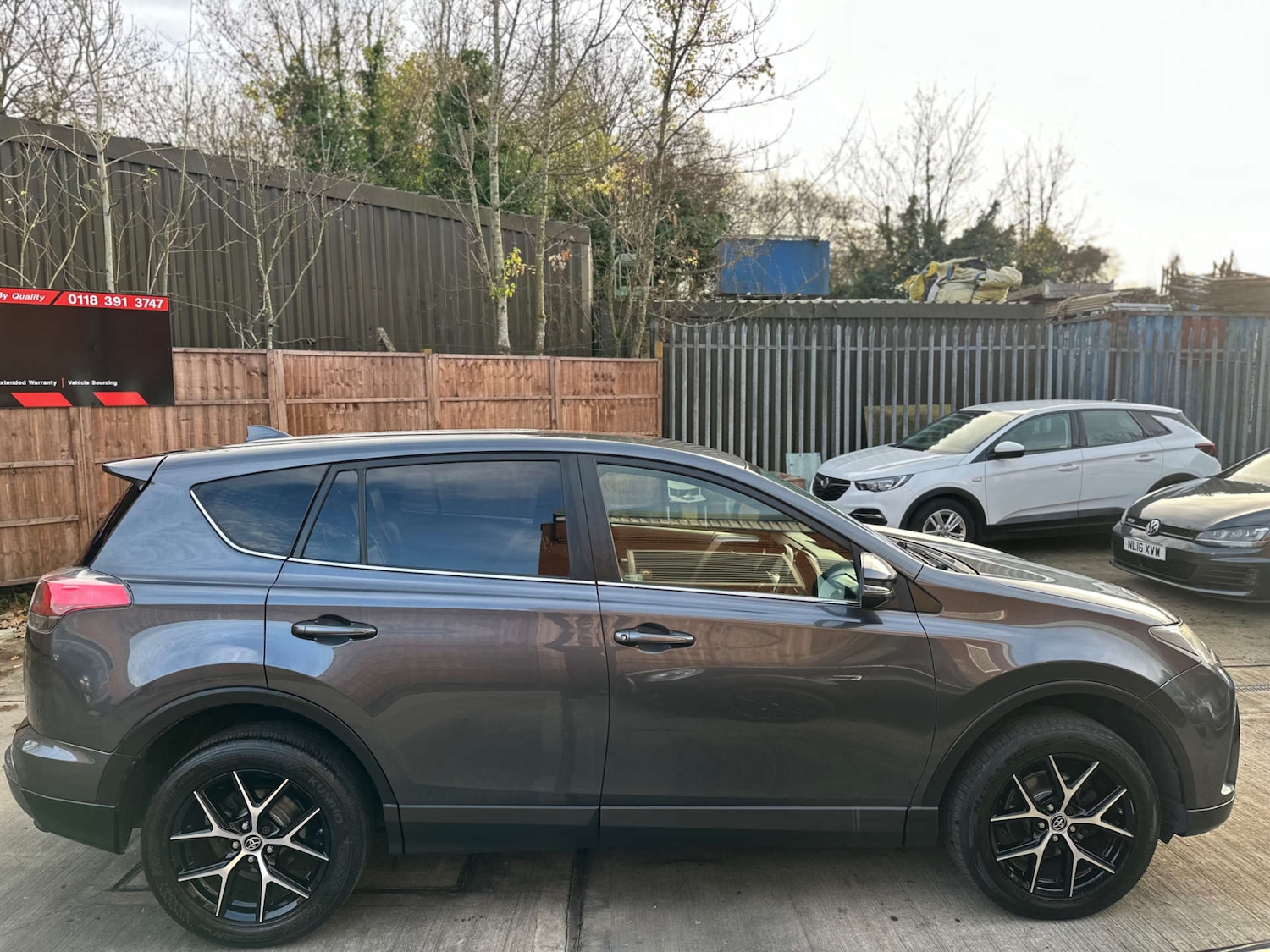 Used Toyota RAV4 2016 for sale - 76437880: Photo 12