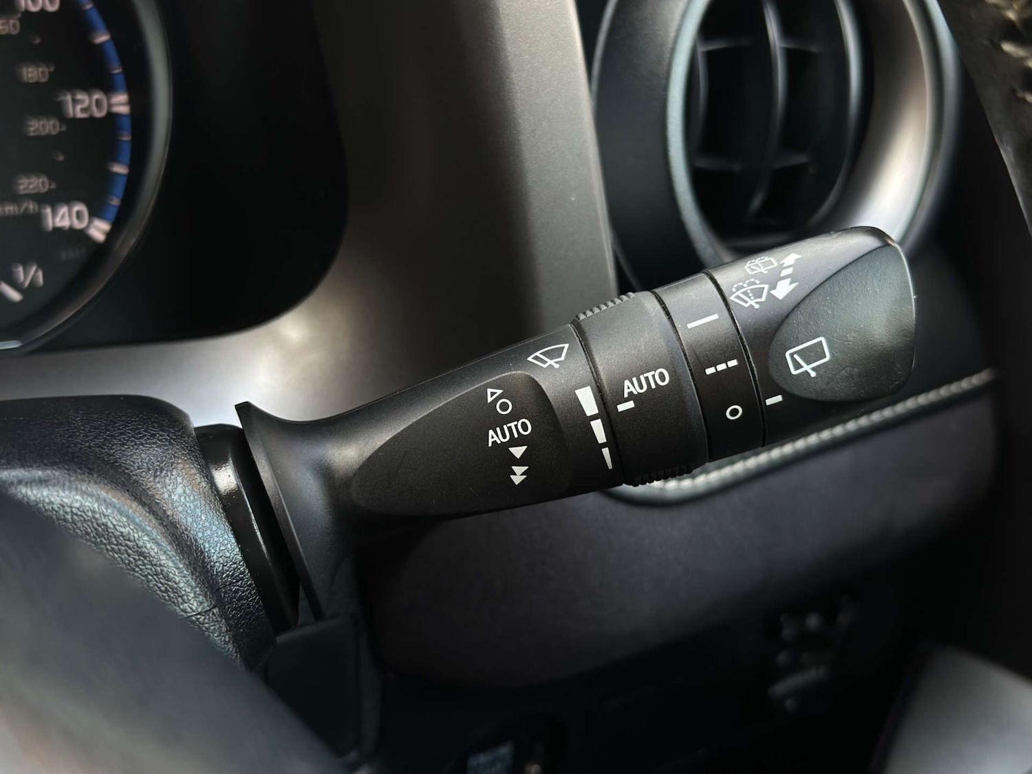 Used Toyota RAV4 2016 for sale - 76437880: Photo 21