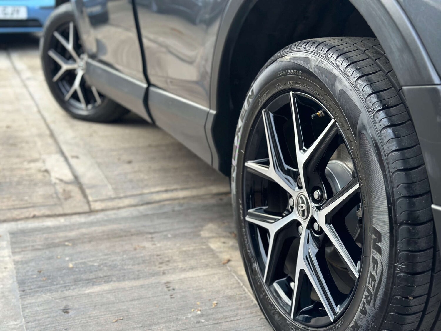 Used Toyota RAV4 2016 for sale - 76437880: Photo 44